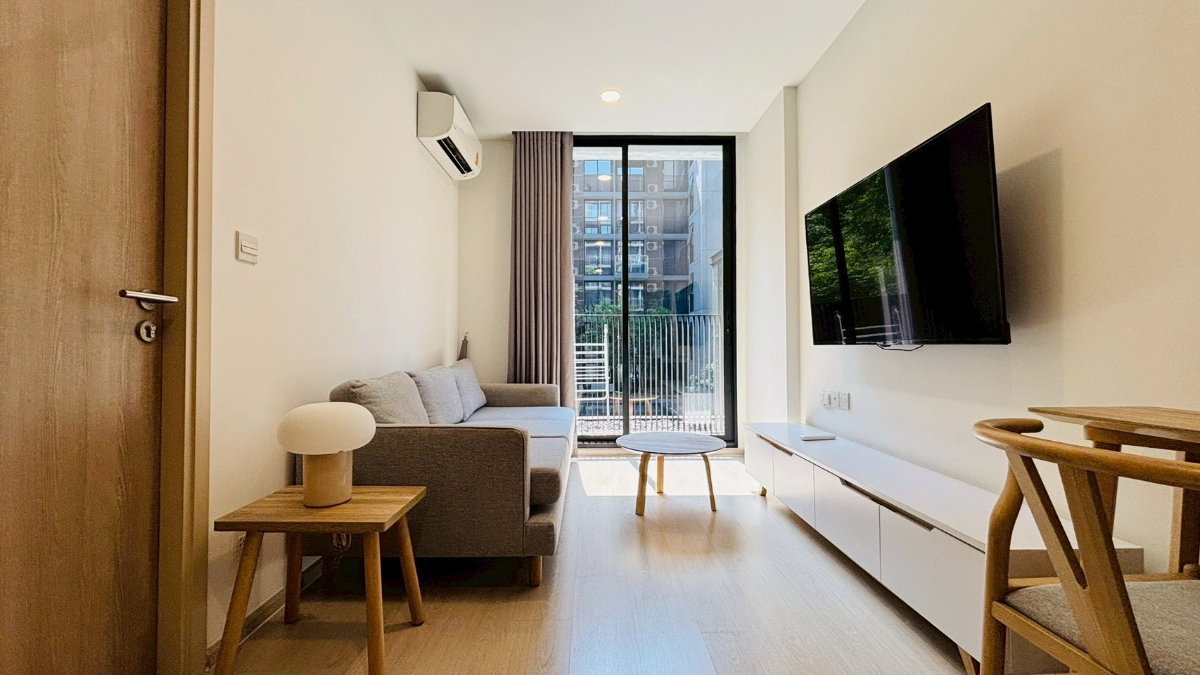 picture Condo for RENT : Noble Ambience Sukhumvit 42 𝐒𝐢𝐳𝐞 : 39.56 sqm. 1 Bedroom /1 Bathroom 𝐅𝐥𝐨𝐨𝐫 : 2nd Building : A - 2/18