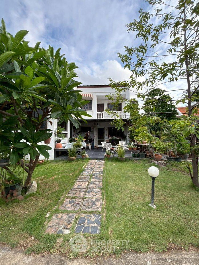 picture 2-BR House near MRT Khlong Bang Phai (ID 3016053) - 4/10