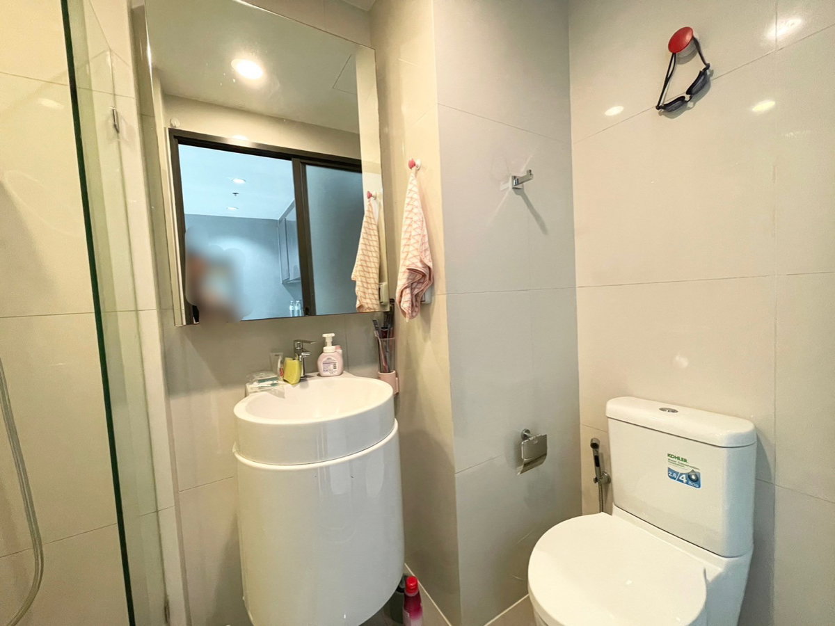 รูป ขายถูกสุดในโครงการ! Rhythm Asoke ห้องสตูดิโอ ชั้นสูง แต่งเฟอร์ครบ พร้อมอยู่ ใกล้ MRT พระราม 9 เพียง 2.59 ล้าน - รูปที่ 8/17