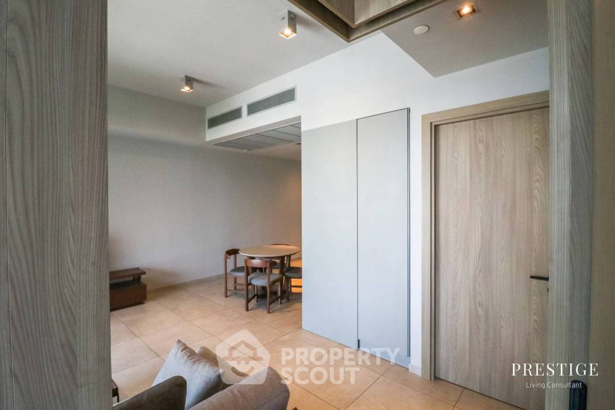 picture 2-BR 85 Sqm Condo At The Lofts Asoke, Near MRT Phetchaburi (ID 2820645) - 29/46
