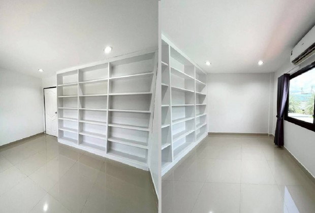 รูป ให้เช่าทาวน์โฮม 3 ชั้น ซอยรามอินทรา 34 / Renovate ใหม่ / แอร์ 4 เครื่อง / ไม่มีเฟอร์นิเจอร์ / อยู่อาศัย หรือ Home Office - รูปที่ 7/13