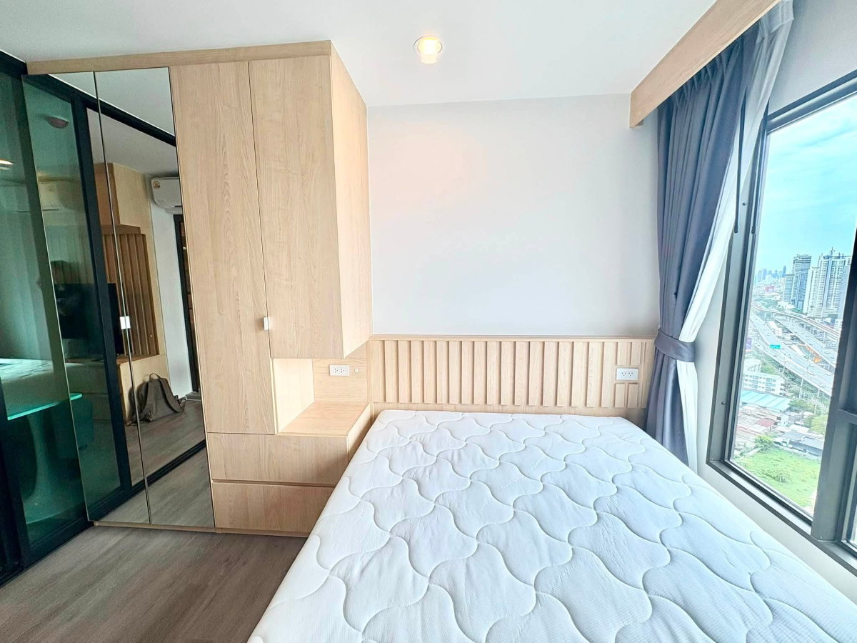 รูป 🚆🏢 ให้เช่า Regent Home Wutthakat คอนโดใหม่ ห้องสวย Built-in ทั้งห้อง ใกล้ BTS วุฒากาศ เพียง 180 เมตร พร้อมอยู่ 🏢🚆 - รูปที่ 9/24