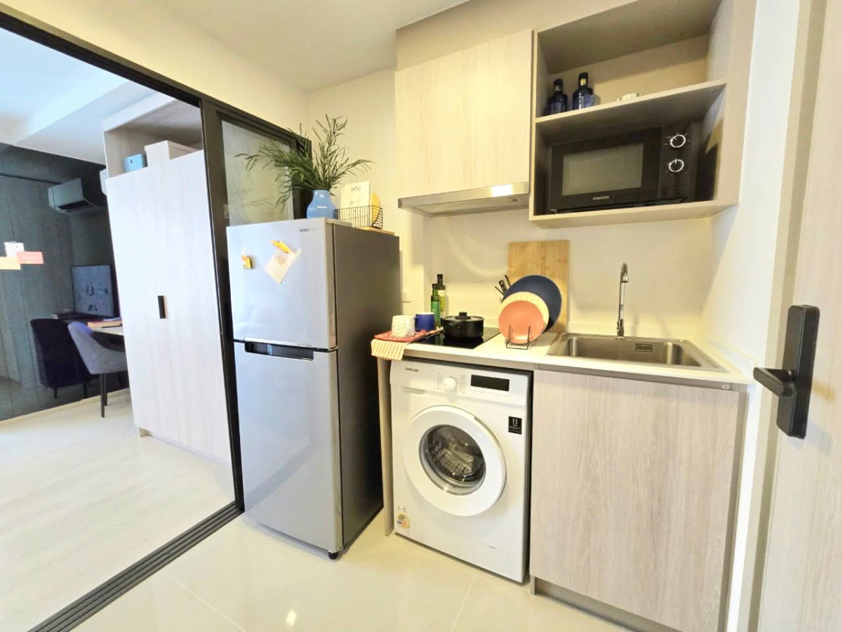 รูป 💸 ผ่อนสบายกระเป๋าได้คอนโดแสนสิริ dcondo air ลาดกระบัง เงินเดือน 18,000 ก็เป็นเจ้าของได้ เริ่ม 1.75 ล้านบาท โทรด่วน 061-6161426 - รูปที่ 4/10