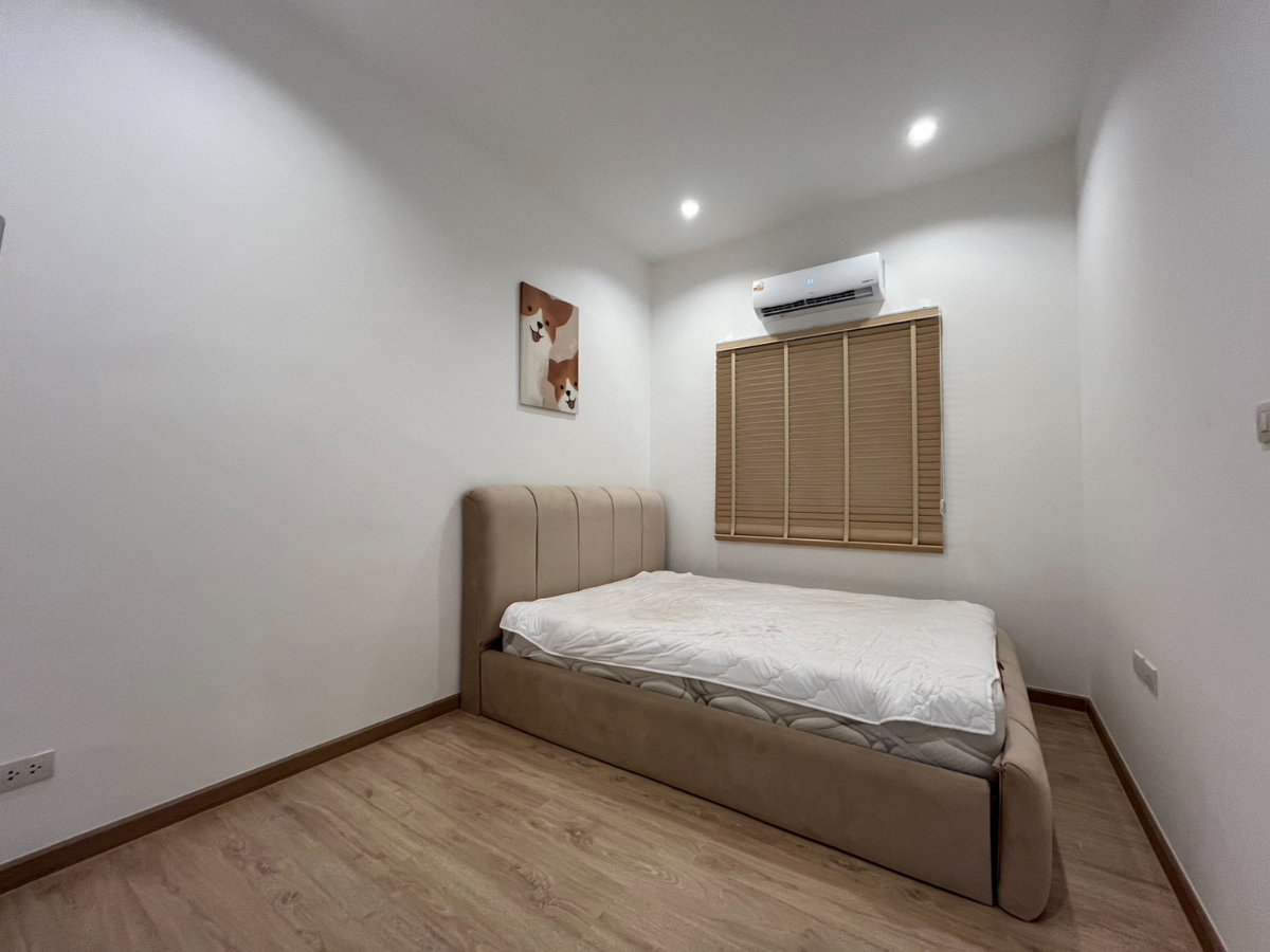 รูป 🏡 Sivarom Park Wongwaen – Pracha Uthit 76 | บ้านเดี่ยว 4 ห้องนอน พื้นที่ 235 ตร.ม. เพียง 35,000 บาท/เดือน! ✨ - รูปที่ 14/28