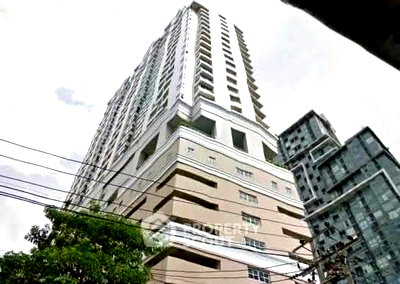 Condos for rent : Well-Priced 2-BR Condo For Rent, Baan Pathumwan, 300m to BTS Ratchathewi (ID 3017405)