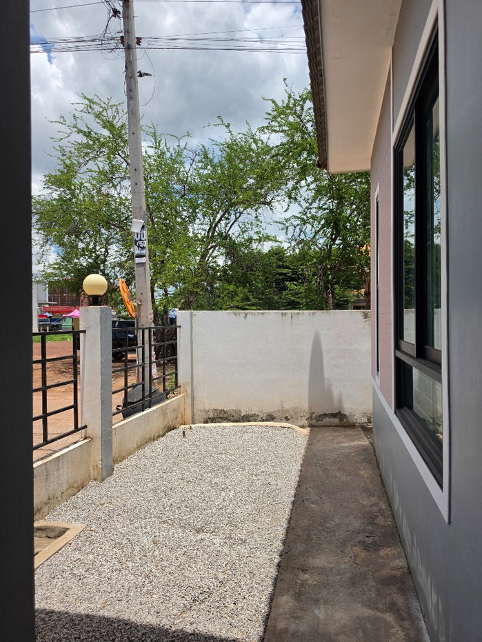 รูป บ้านเดี่ยว ทำเลใกล้ถนนใหญ่มาก เดินถึงเซเว่นได้ 15,000ต่อเดือนพร้อมเข้าอยู่ - รูปที่ 9/20