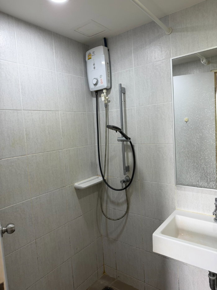รูป ขายคอนโด Lumpini Ville สุขุมวิท 76 (26.26 ตร.ม.) แอร์ 2 ตัว, Digital Door Lock เครื่องใช้ไฟฟ้าครบ พร้อมเข้าอยู่ - รูปที่ 8/12