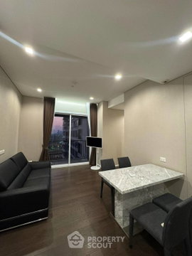 2-BR Condo at The Saint Residences near MRT Phahon Yothin (ID 2650835)