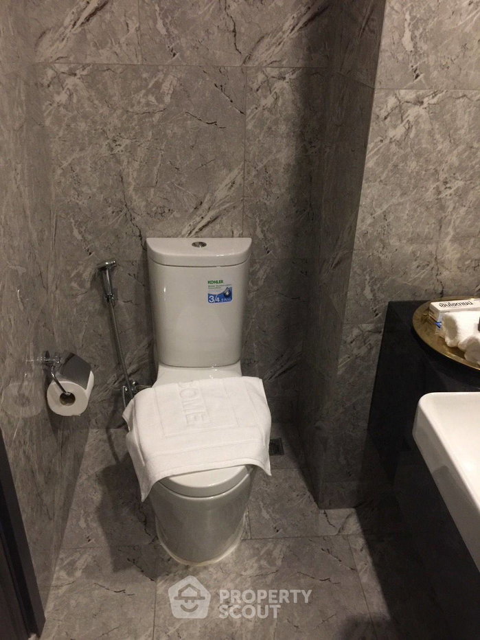 picture 1-BR Condo At Ashton Asoke, 40th-Floor Near MRT Sukhumvit 70m (ID 1727219) - 14/21