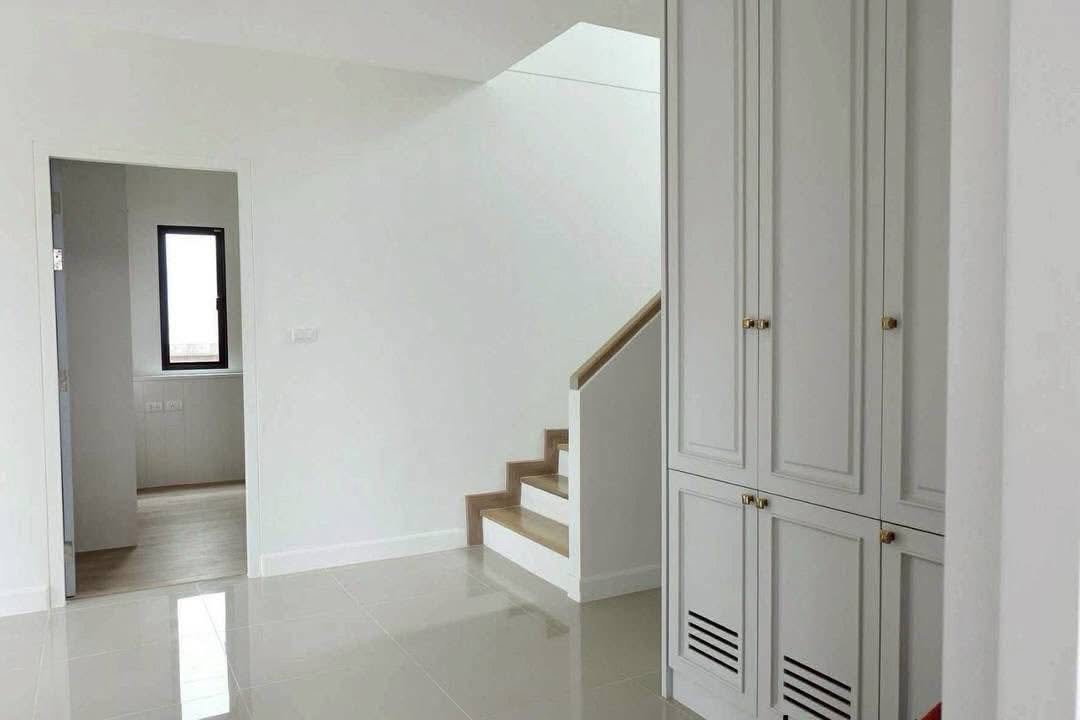 รูป  บ้านเดี่ยวสองชั้นในโครงการ พร้อมคลับเฮ้าส์และสระว่ายน้ำ #สันกำแพง ราคาเพียง 6.9 ล้านบาท  #CSP100929 - รูปที่ 5/14