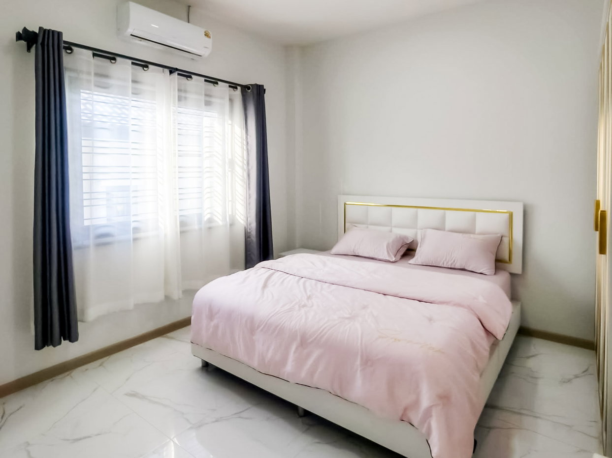 รูป House for Rent Nong Pla Lai East Pattaya 3 Bedroom - รูปที่ 8/17