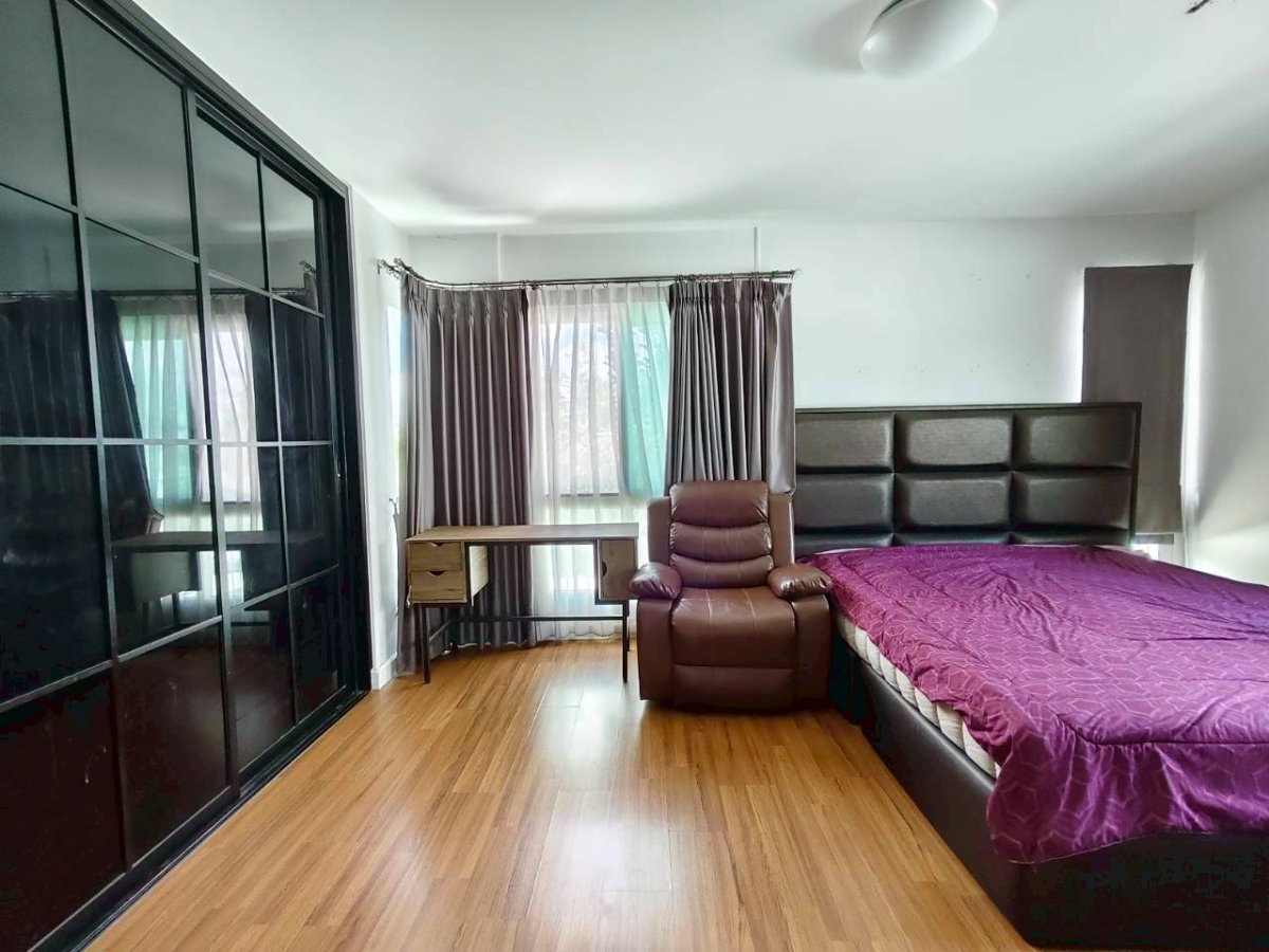 รูป ขายบ้านเดี่ยว พฤกษ์ลดา ประชาอุทิศ 90 แปลงพิเศษ ที่ดินใหญ่ 68.7 ตร.วา พื้นที่ใช้สอย 150 ตรม. | 3 ห้องนอน 2 ห้องน้ำ (ต่อรองได้) - รูปที่ 9/13