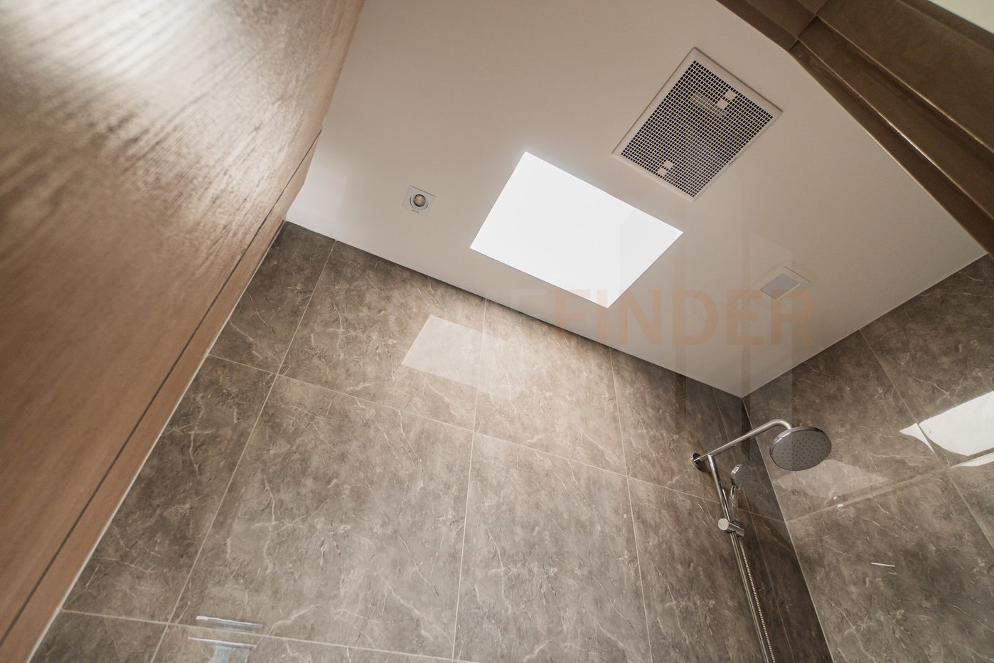 รูป The Park Lane 15 Sukhumvit–Bearing 3 bedrooms, for sale - รูปที่ 9/33