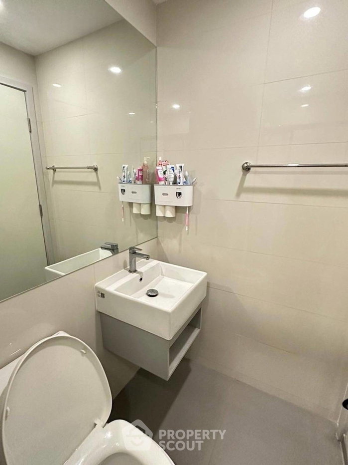 picture 1-BR Condo at Knightsbridge Prime Sathorn near BTS Saint Louis (ID 2631407) - 2/4