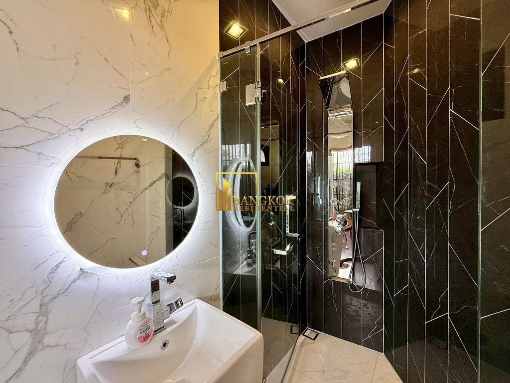 รูป Very Spacious 4 Bedroom Pool Villas Luxury House For Sale - BR28126SH - รูปที่ 13/62