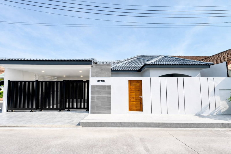 ขายบ้านเดี่ยว : บ้านหลังมุมสุดคุ้ม พร้อมสวนส่วนตัว ใจกลางวิชิต