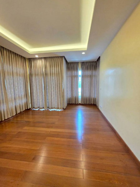 รูป ขายบ้านพักตากอากาศติดทะเลจอมเทียน พัทยา วิวทะเลสวย ทำเลหายาก - รูปที่ 17/20