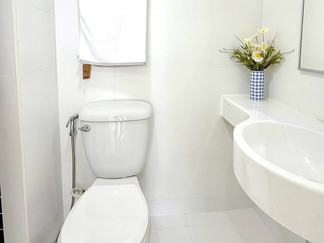 picture Lumpini Ville Sukhumvit Pattaya North Condo for Sale Studio - 8/12
