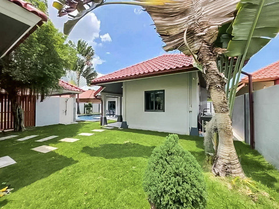 รูป Luxury Pool Villa for Sale Huay Yai East Pattaya - รูปที่ 20/22