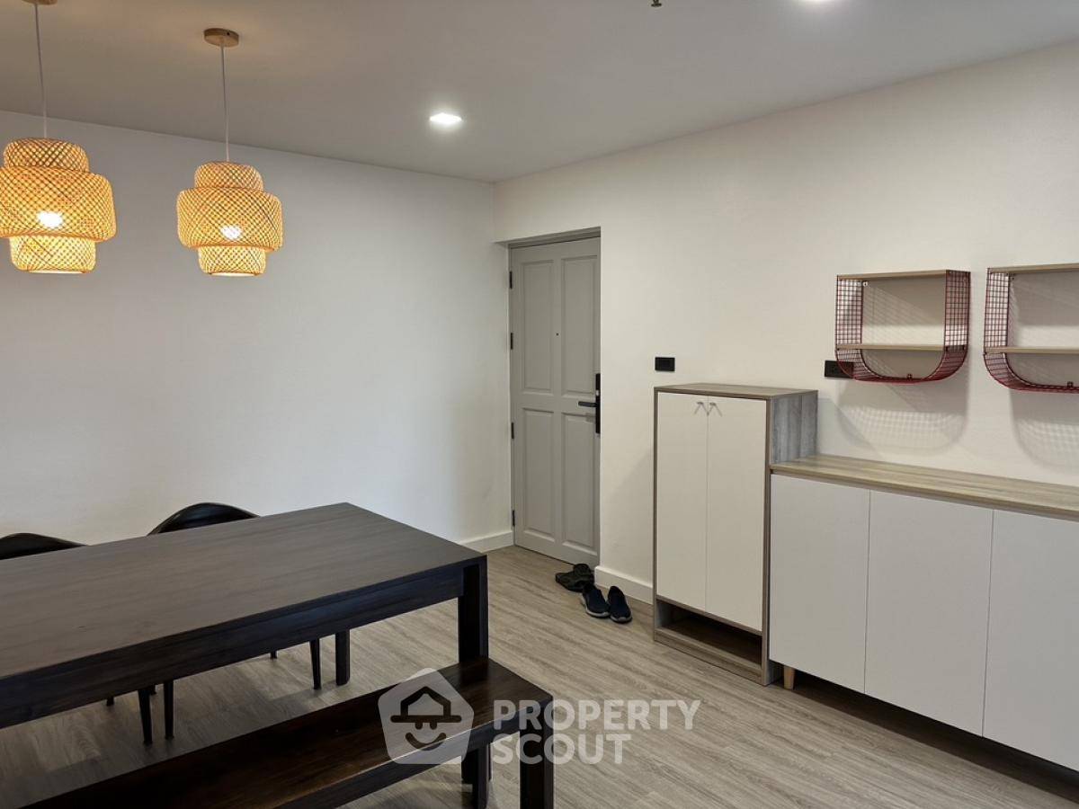 picture 2-BR Condo at Top View Tower Condominium near BTS Thong Lor (ID 1611844) - 2/8