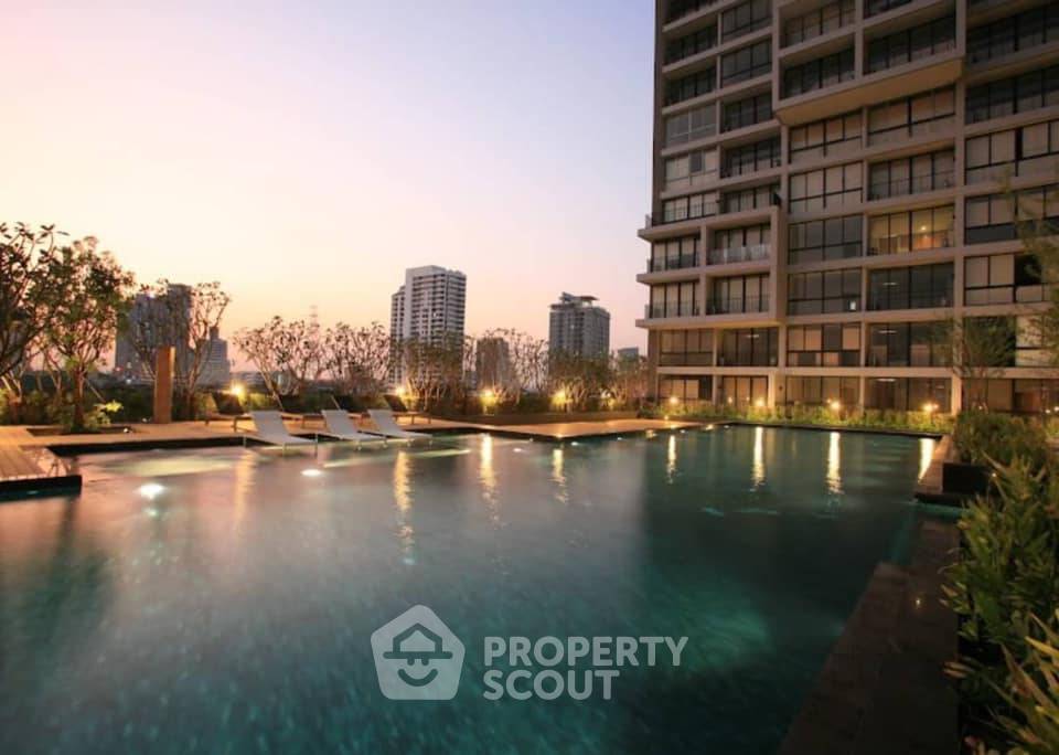 picture Studio Condo at The Issara Ladprao near MRT Lat Phrao (ID 517564) - 12/12