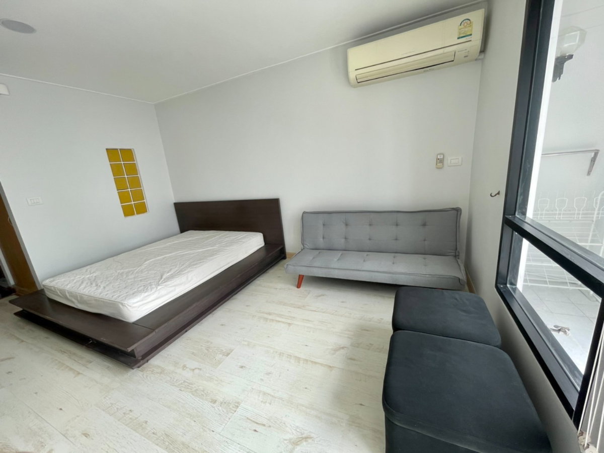 รูป ให้เช่า ห้องสตูดิโอ 32 ตร ม ติดbtsพญาไท (200ม) - รูปที่ 2/10