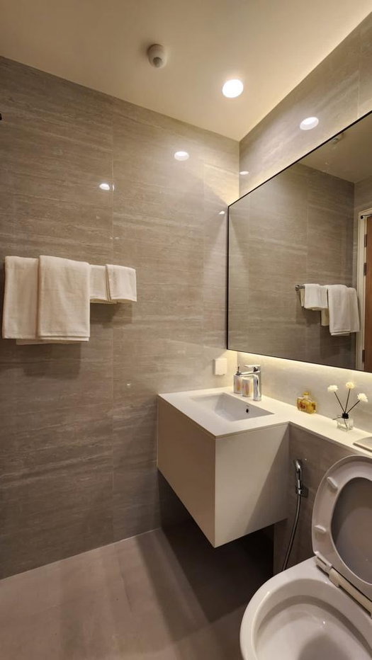picture ✨ Luxury Redefined at ANIL Sathorn 12 — Premium Living Next to BTS Saint Louis - 18/23