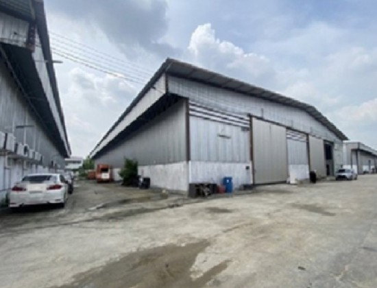 รูป ให้เช่าโกดังพร้อมสำนักงาน พื้นที่ 1000 ตารางเมตร ถนนบางนา ตราด-กม.5 เข้าออกได้หลายทาง รถใหญ่ , รถเทรลเลอร์ 40 ฟุต เข้าออกสะดวก - รูปที่ 3/14