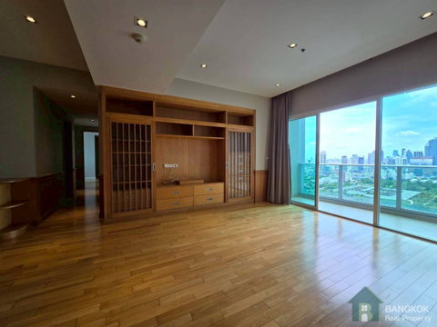 Millennium Residence Condo for Rent 3 Bed