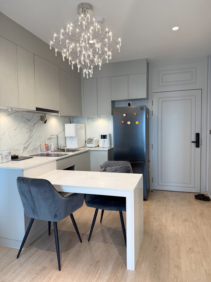 picture 2 Bedrooms, 2 Bathrooms, 2 Parking FOR SALE (Beautiful Room!) - 34/47