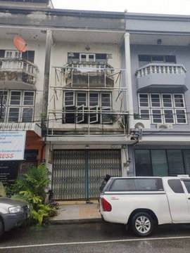 FOR SALE  COMMERCIAL BUILDING PROPERTY  3760000 BAHT.