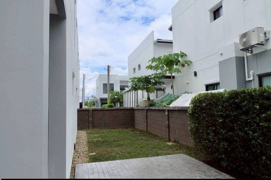 รูป  บ้านเดี่ยวสองชั้นในโครงการ พร้อมคลับเฮ้าส์และสระว่ายน้ำ #สันกำแพง ราคาเพียง 6.9 ล้านบาท  #CSP100929 - รูปที่ 3/14