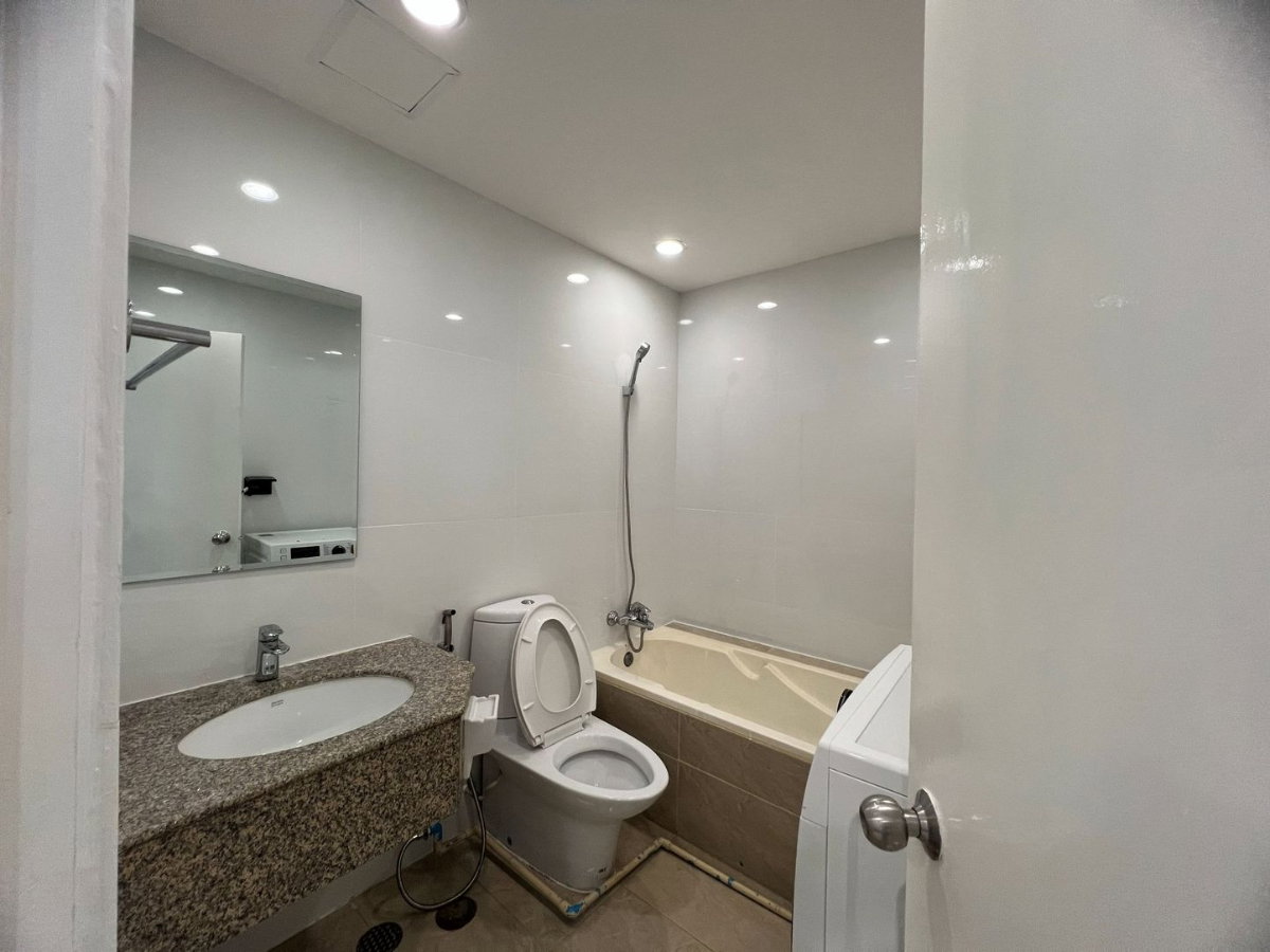 picture For rent: Witthayu Complex Condominium, 33rd floor. - 14/14