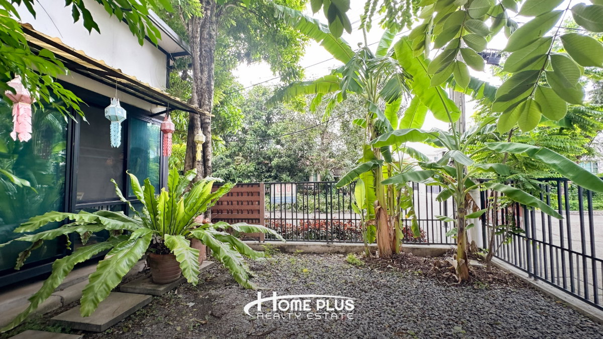 รูป บ้านเดี่ยวหลังมุม บ้านปาริชาต สุวินทวงศ์ (ซอยคุ้มเกล้า 11) โครงการคุณภาพจาก LAND & HOUSES ทำเลศักยภาพ ใกล้สนามบินสุวรรณภู - รูปที่ 2/29
