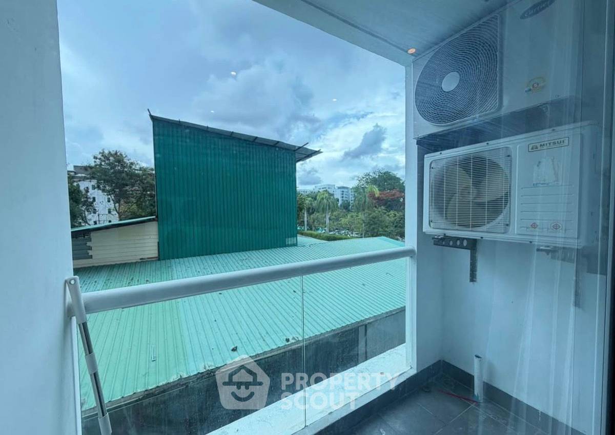 รูป คอนโด 1-ห้องนอน ที่ เซเรนิตี้ วงศ์มาตย์ ใกล้ ปราสาทสัจธรรม (ID 3020515) - รูปที่ 8/8