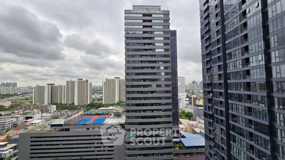 picture 1-BR Condo In Nue District R9, 200m To MRT Phra Ram 9 (ID 3011283) - 10/10