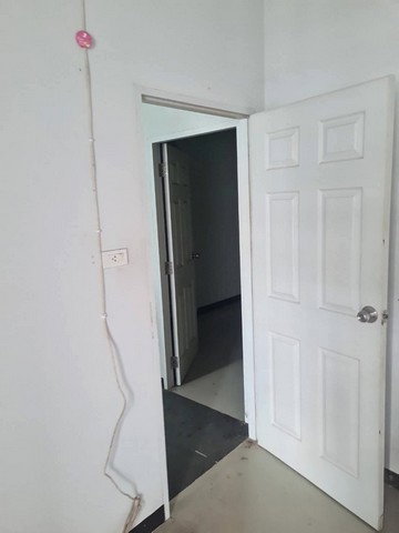picture FOR SALE  COMMERCIAL BUILDING PROPERTY  2280000 BAHT. - 6/8