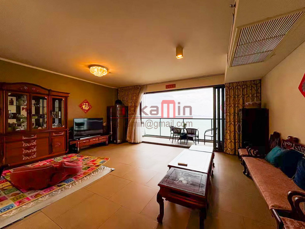 picture High-Floor Sea View Residence | Zire Wongamat Beachfront Condo - 1/6