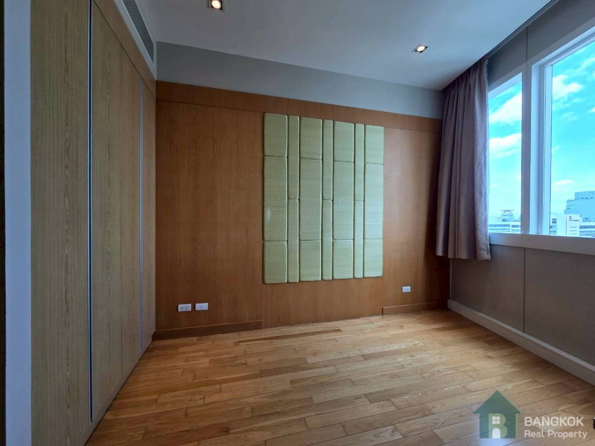 picture Millennium Residence  Condo for Rent 3 Bed  - 13/13