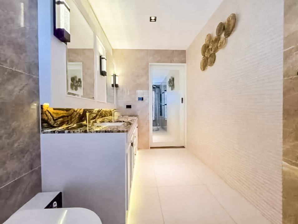 รูป Luxury Pool Villa for Sale Huay Yai East Pattaya - รูปที่ 17/22