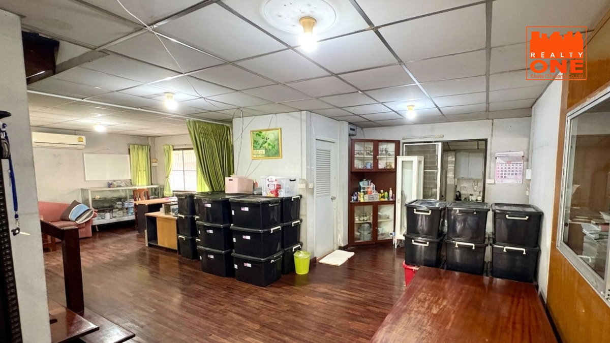 รูป ขายบ้านเดี่ยวหลังมุม เนื้อที่กว้าง 69 ตร.ว. ทำเลดีเข้า-ออกได้หลายทาง หมู่บ้านโชคชัยปัญจทรัพย์ (นวมินทร์ 81) - รูปที่ 8/22