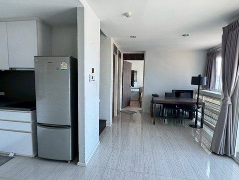 For Sale Whizdom The Exclusive ห้อง Duplex Rare Item 106.8 ตรม. 2 นอน วิวเมืองกว้าง ฟังก์ชันครบเหมือนอยู่บ้าน