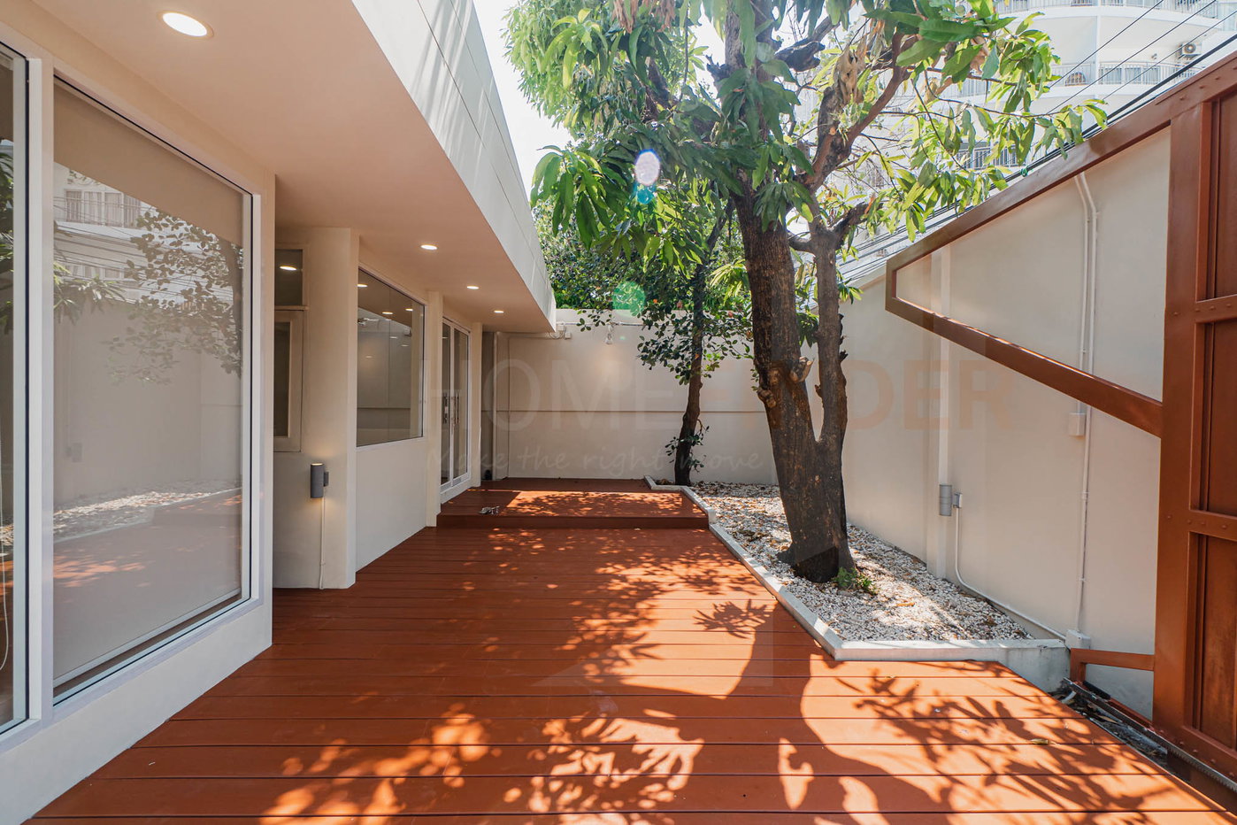 รูป House Sukhumvit 16 2 bedrooms, for rent - รูปที่ 9/44