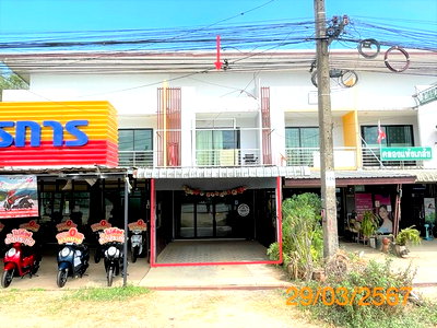 Shophouses for sale : FOR SALE  COMMERCIAL BUILDING PROPERTY  3377000 BAHT.