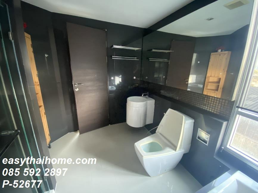 รูป P-52677 (ให้เช่าคอนโดใกล้ BTS สุรศักดิ์) ริทึ่ม สาทร ห้อง 1นอน1น้ำ ชั้น3 วิวเมือง Line: @easythaihome 085-592-2897 - รูปที่ 2/9