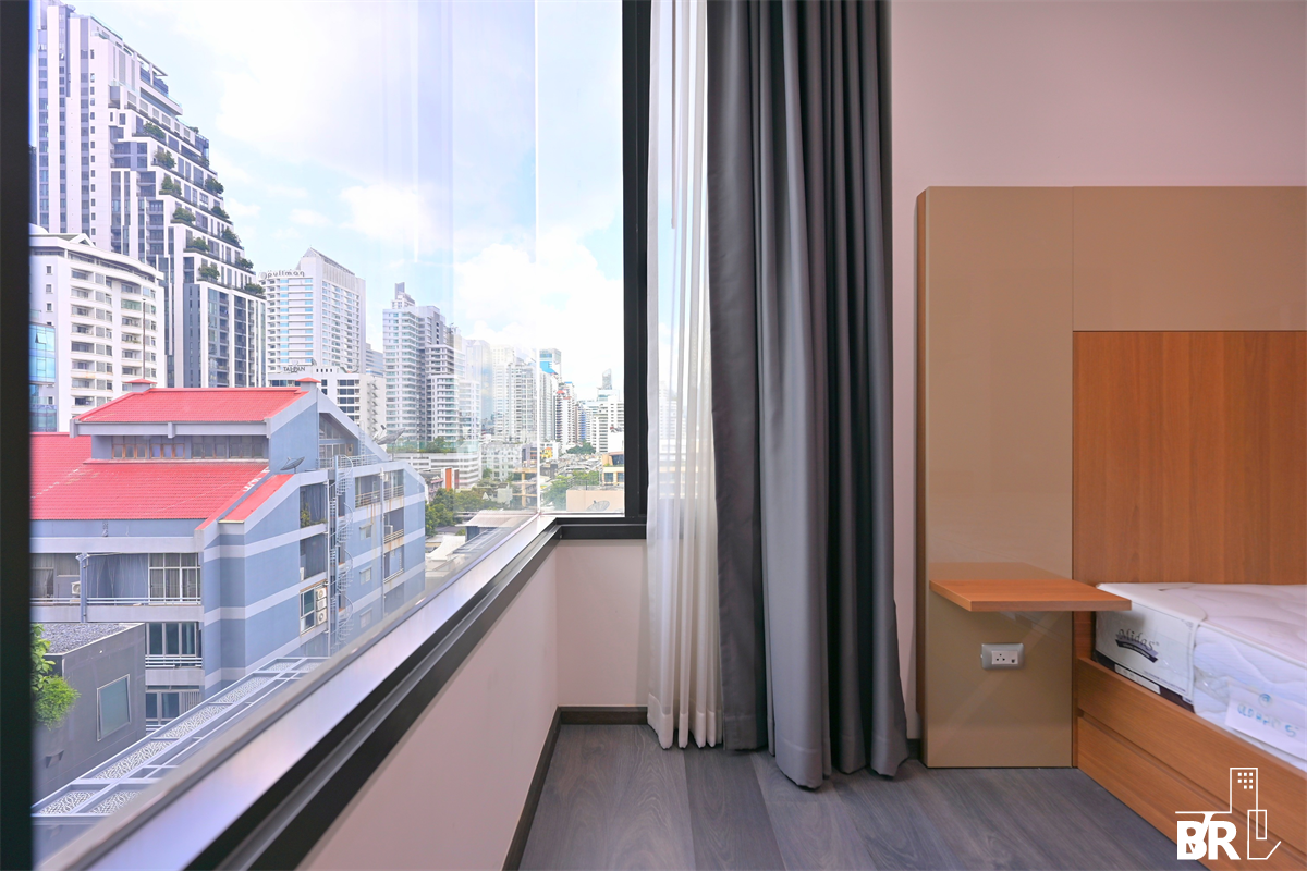 picture The Edge Sukhumvit 23 near BTS Asok Room available, ready to move in - 7/10