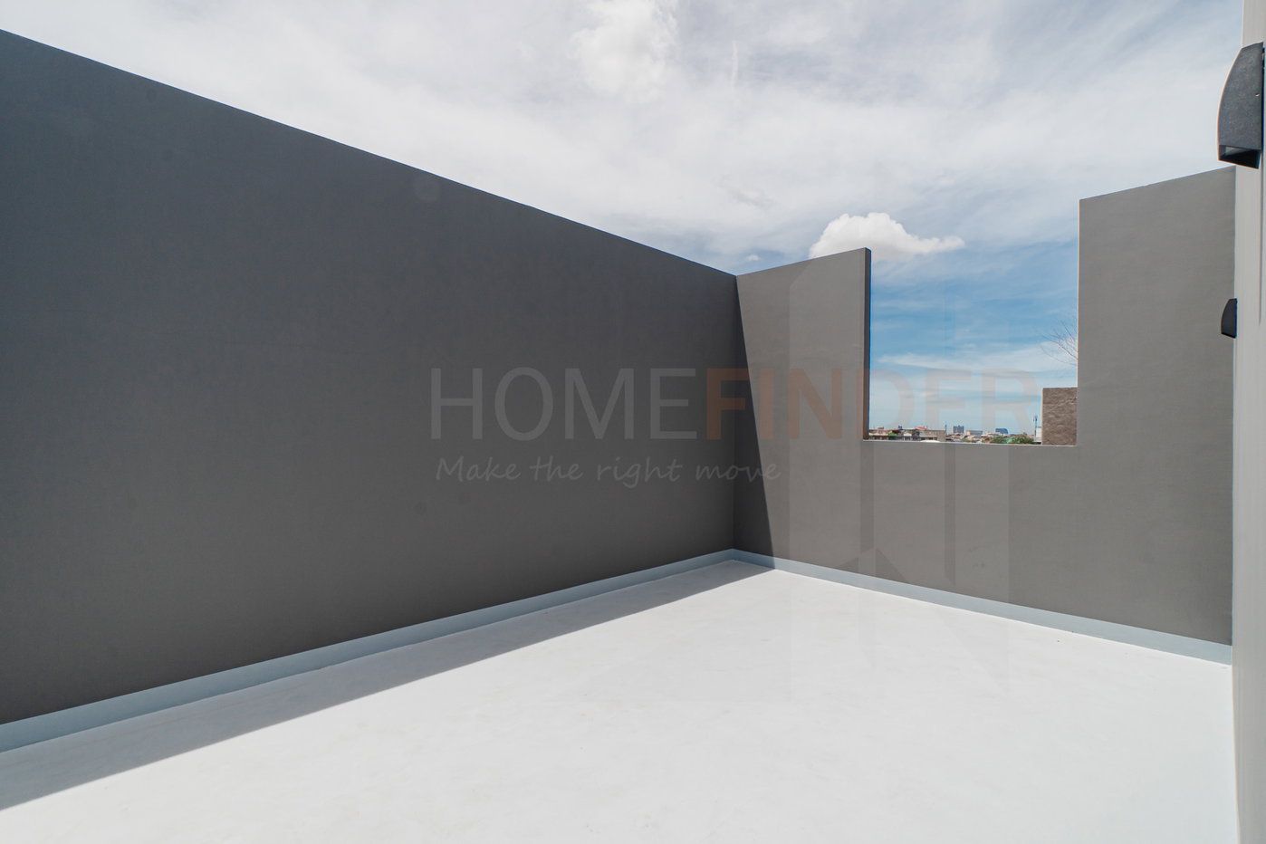 รูป The Park Lane 15 Sukhumvit–Bearing 3 bedrooms, for sale - รูปที่ 14/33