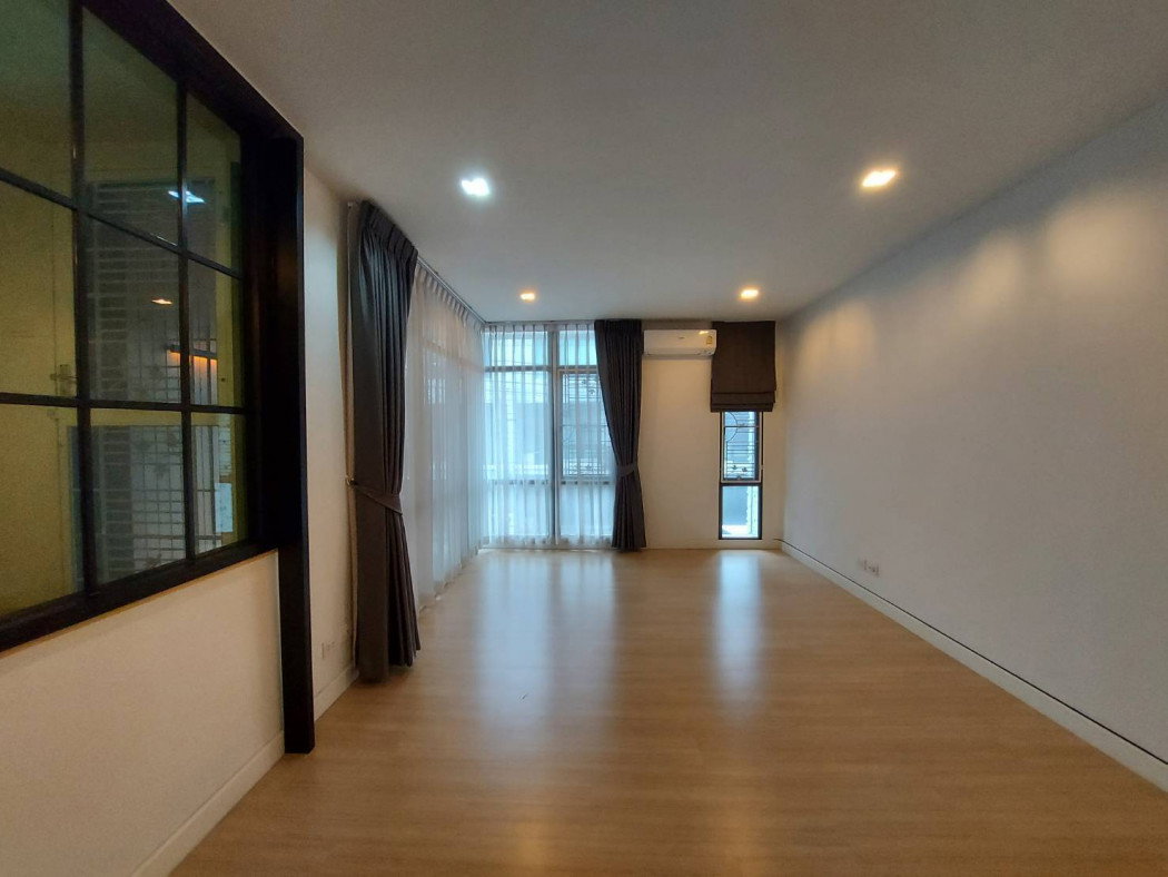 รูป ให้ เช่า ทาวน์โฮม Plex Bangna 145 ตรม 23 ตรว ใกล้เมกะ บางนา เดินทางสะดวก - รูปที่ 6/12