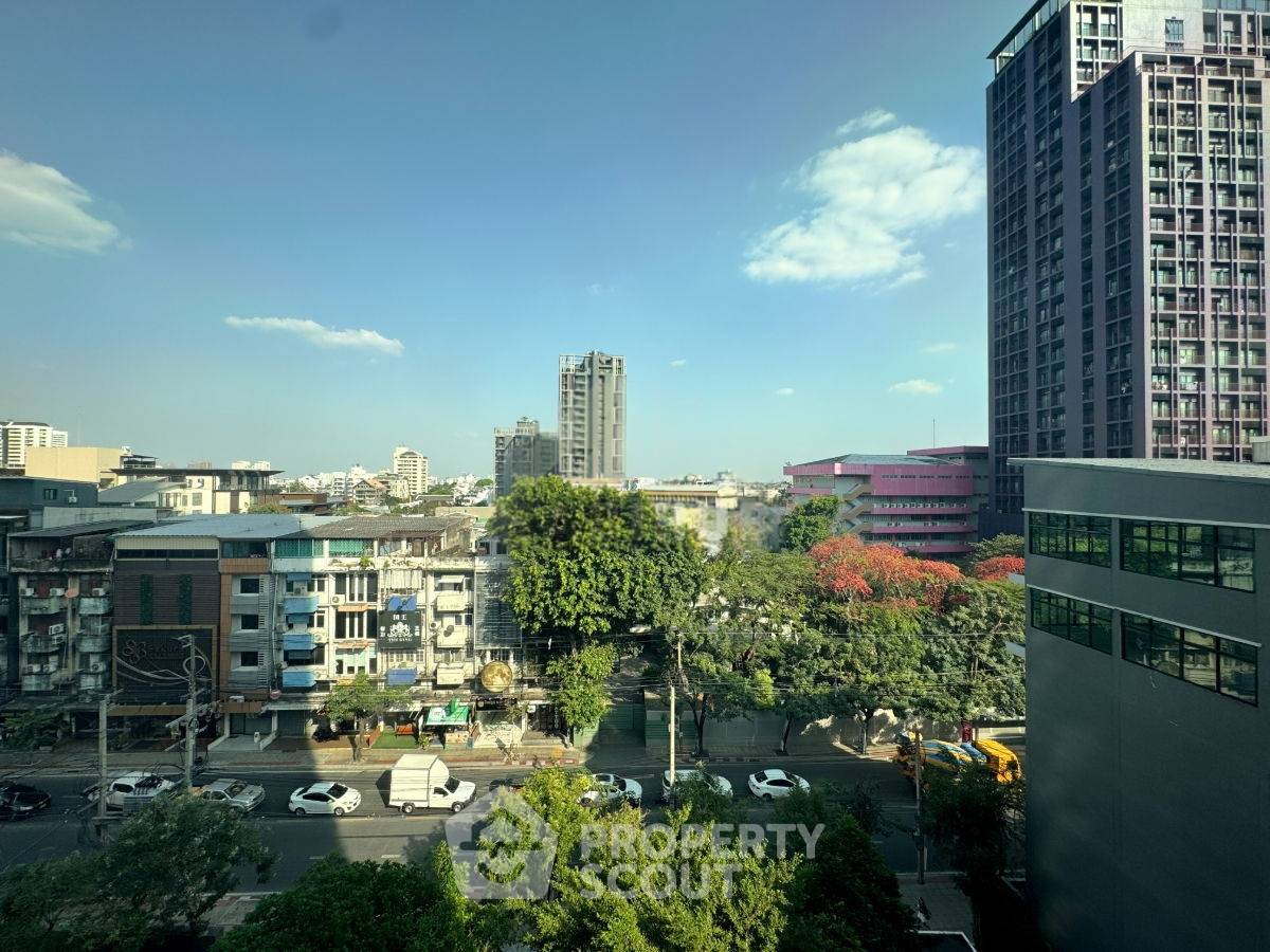 picture 2-BR Condo at Rhythm Ekkamai near BTS Ekkamai (ID 2594704) - 9/9