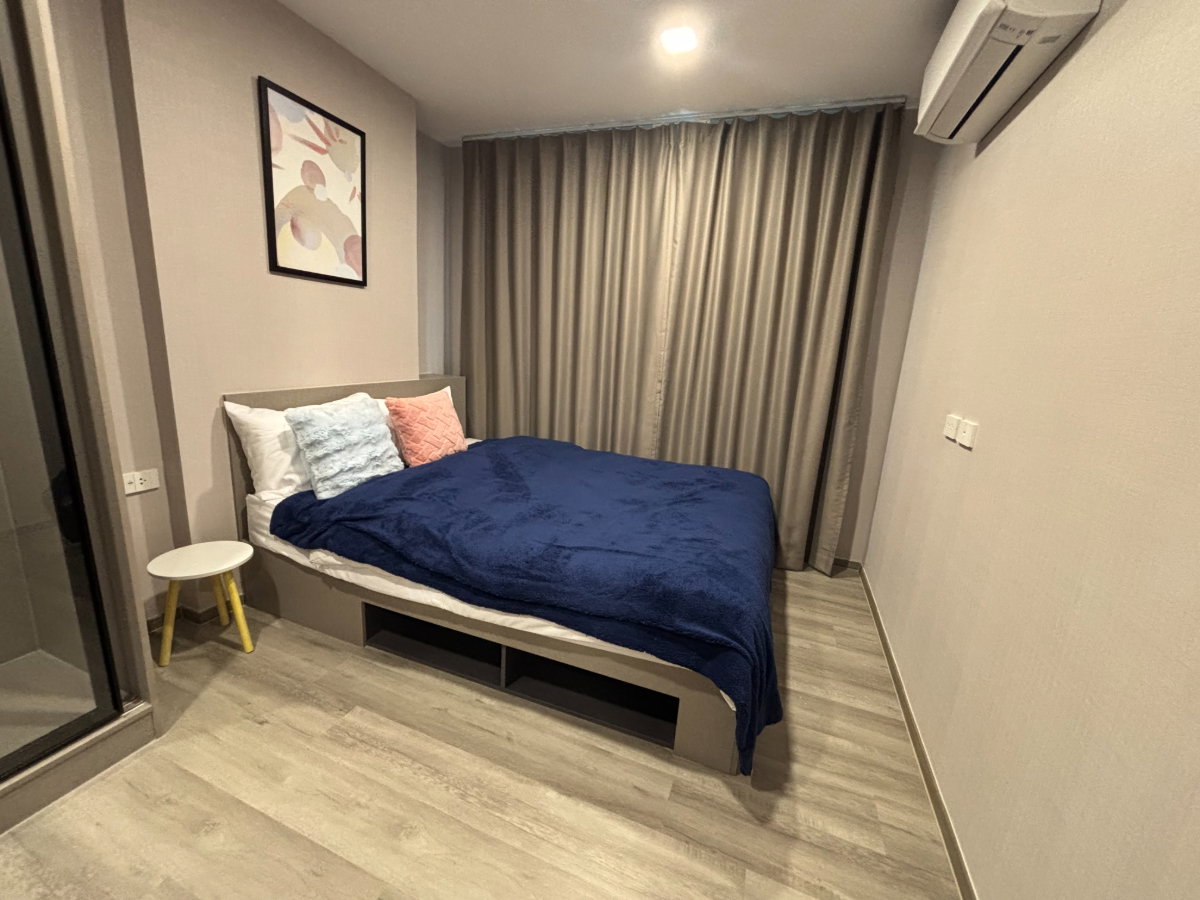 picture Rental Atmoz condominium 5th floor, swimming pool view, closed to Central Rayong - 2/12